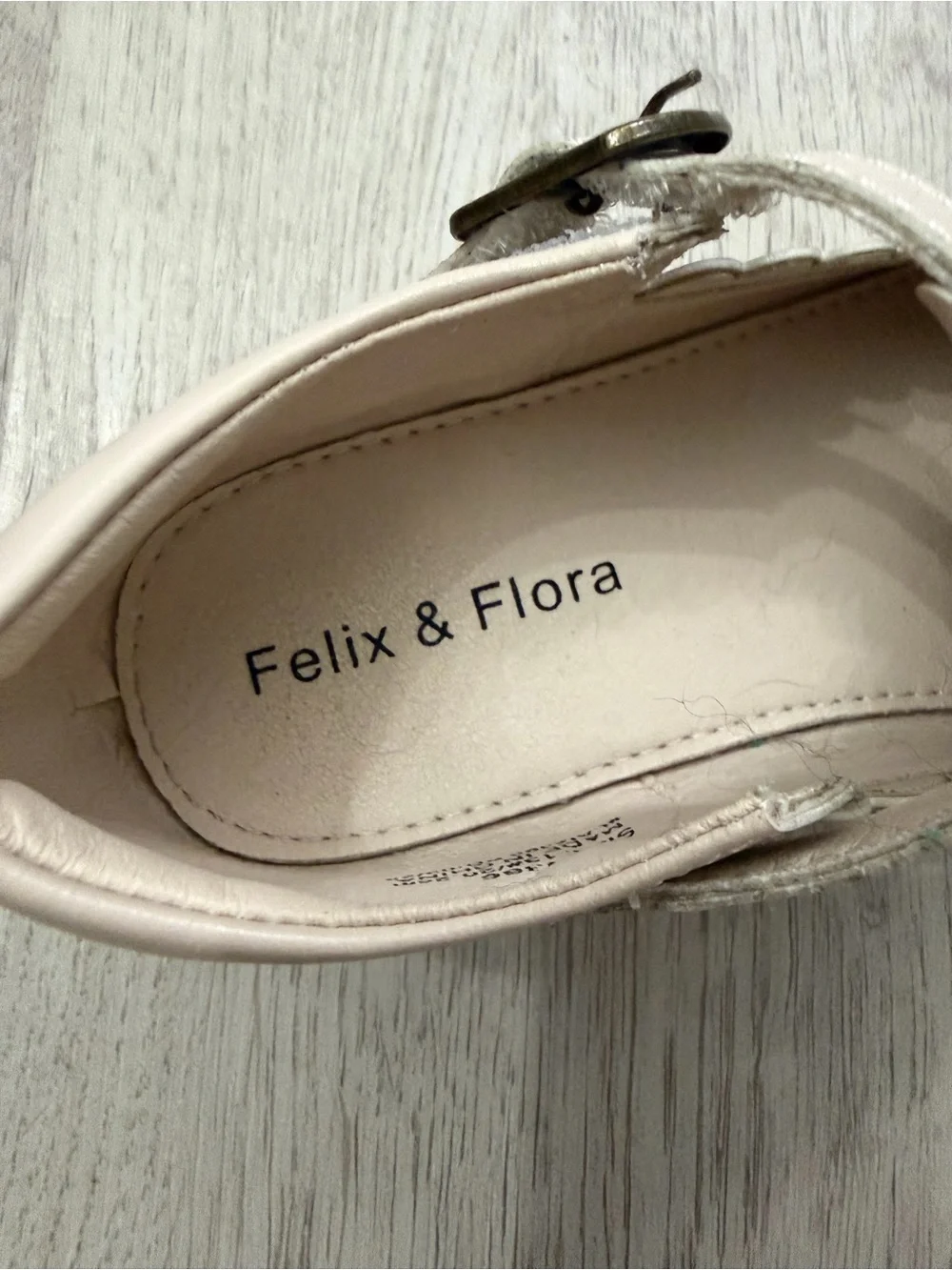 Girls' Cream Mary Jane Shoes